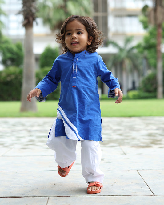 Blue Skater