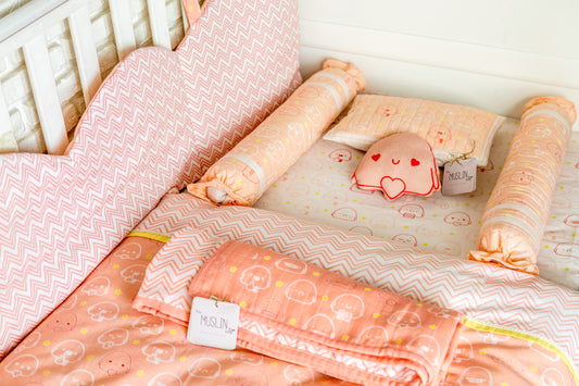 Love and Time Mini Cot Set